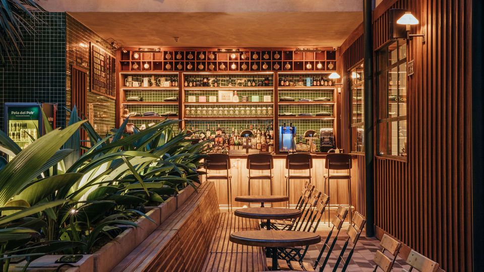 753cb8_15a37c5c81ee4346b629558b4b7ece18~mv2