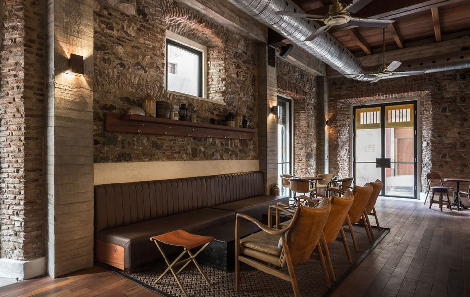 753cb8_23c0c3a79ba4457daf0baf591a712ba6~mv2