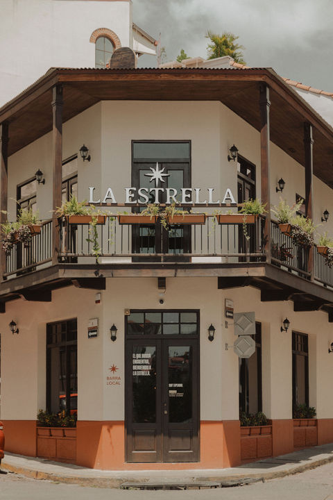 753cb8_252de62658424ae5aeac21faaf68ebea~mv2