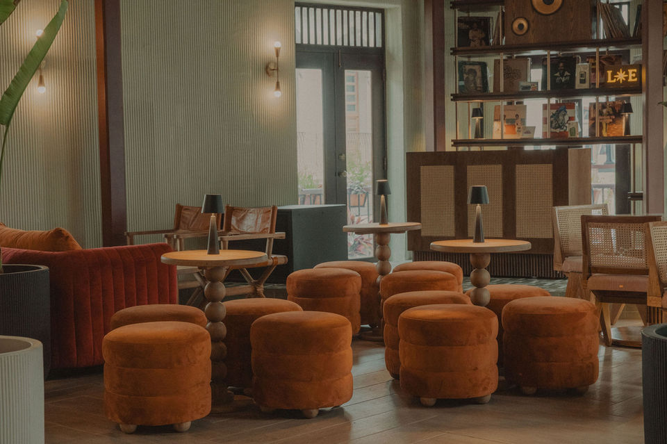 753cb8_9d365d6e658d4bfc9e35ab36fff216df~mv2