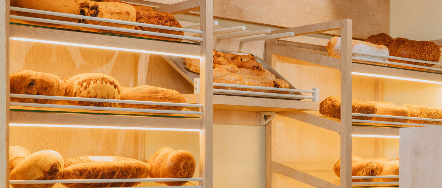 753cb8_d8f484b51d304dbb864387dc4c4fde3c~mv2